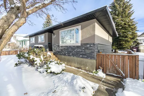 Calgary, AB T2M 3Z3,2816 24 ST NW