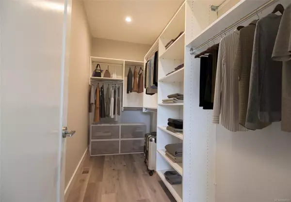 Campbell River, BC V9W 0J3,261 Walworth Rd S