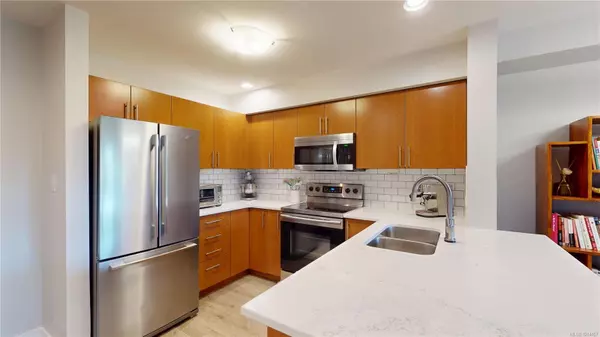 Victoria, BC V9A 7R4,797 Tyee Rd #111