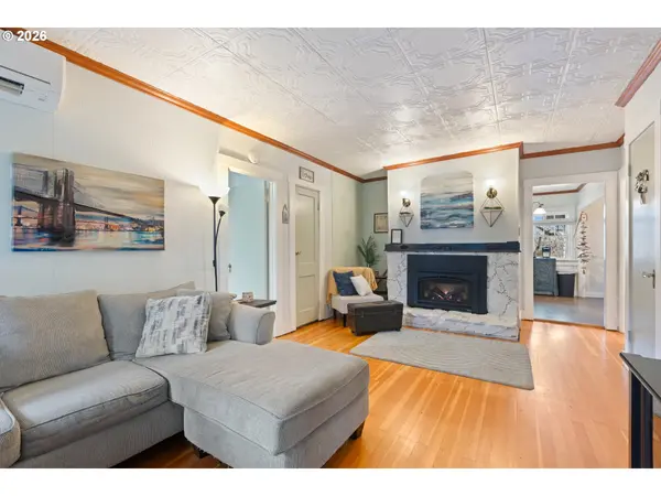 Roseburg, OR 97470,1560 SE HAMILTON ST