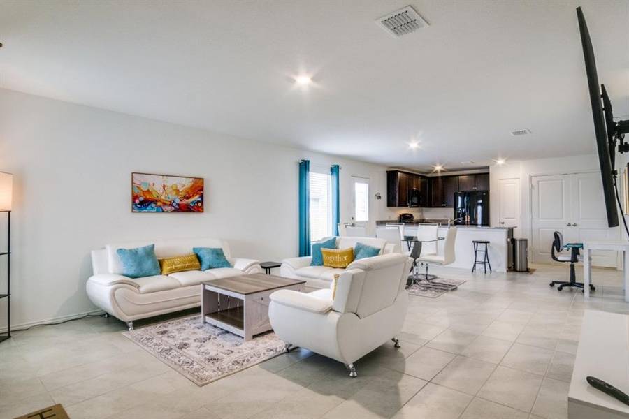 2808 Slatewood Drive, Fort Worth, TX 76179