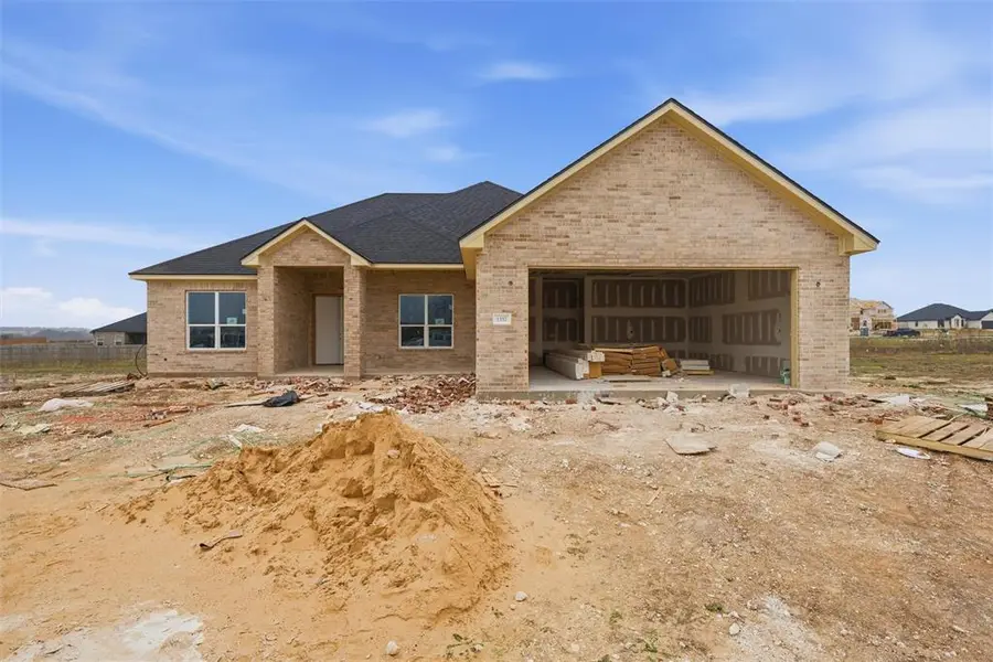 1337 Tahonta Drive, Hewitt, TX 76643