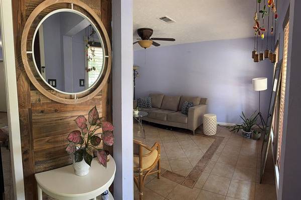 1206 Milam Way, Carrollton, TX 75006