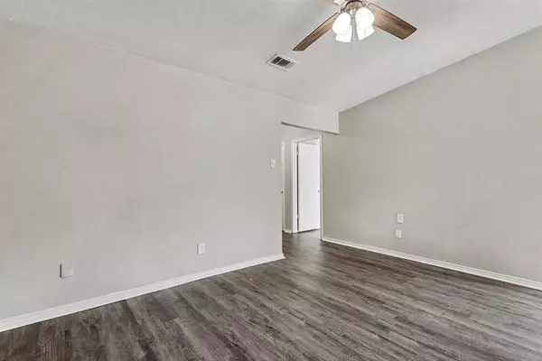 Dallas, TX 75217,9680 Limestone Drive