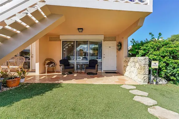 Lauderdale By The Sea, FL 33308,4627 Bougainvilla Dr ##1A