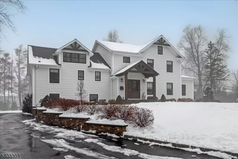 35 Winding Way, Madison Boro, NJ 07940