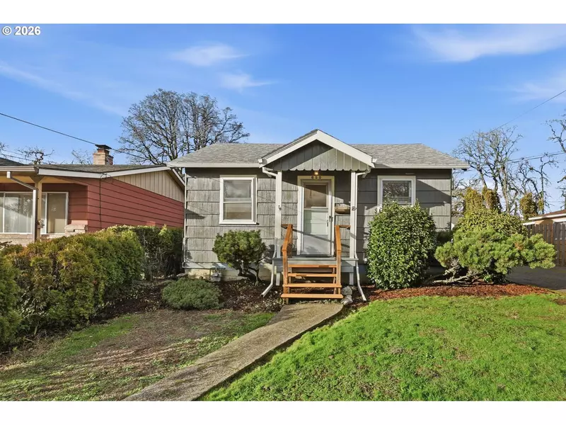 650 E FAIRFIELD ST, Gladstone, OR 97027