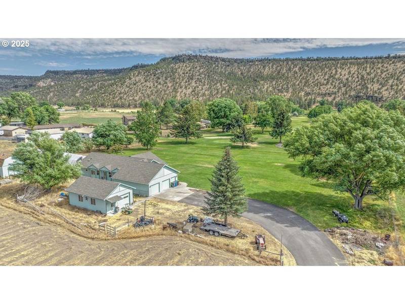 7208 NE OCHOCO HWY, Prineville, OR 97754