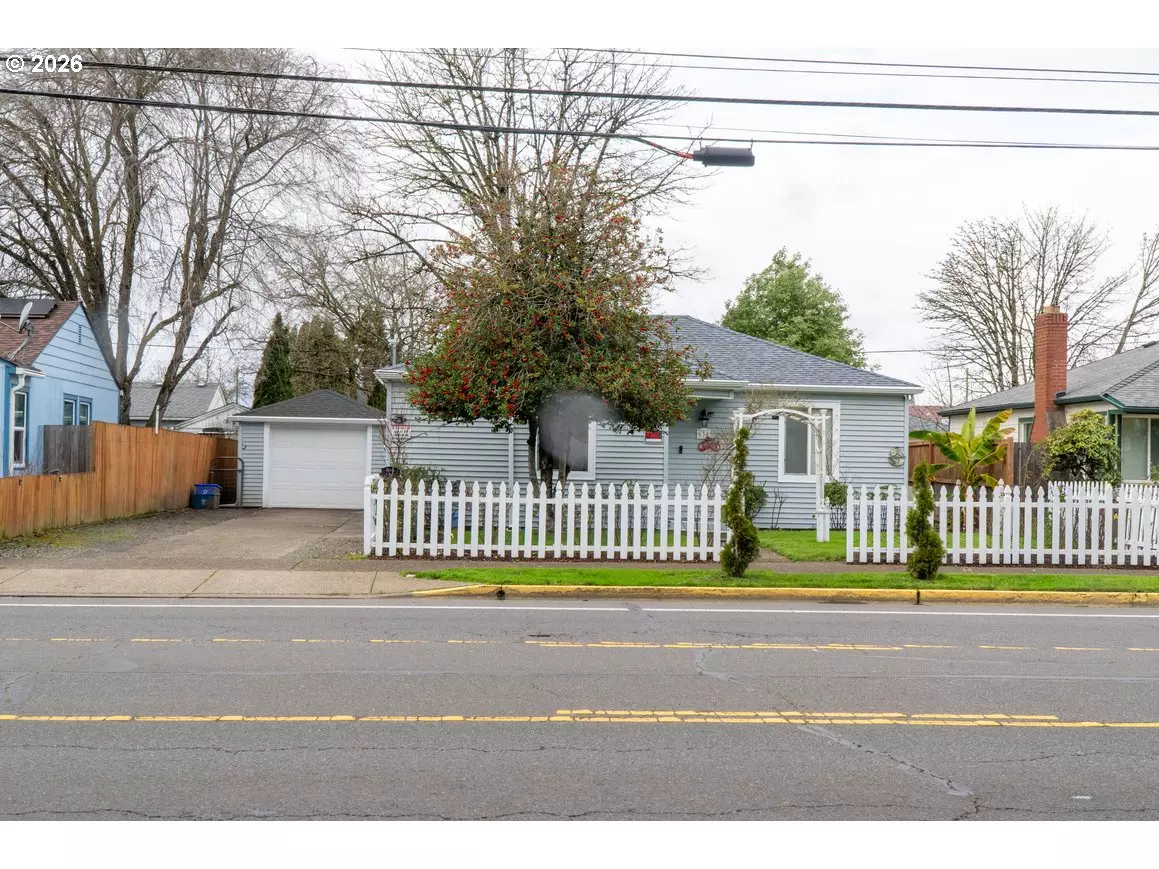 Albany, OR 97322,634 WAVERLY DR SE