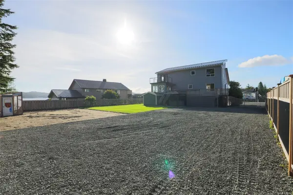 Port Hardy, BC V0N 2P0,8730 Seaview Dr