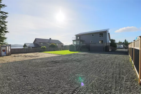 Port Hardy, BC V0N 2P0,8730 Seaview Dr