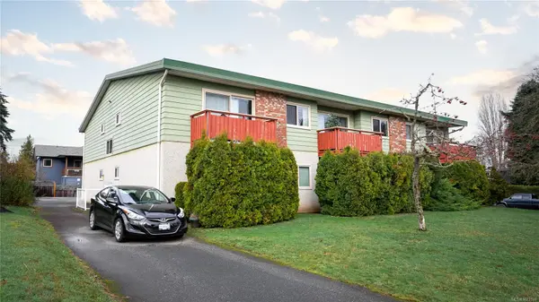 1067 Lewis Ave, Courtenay, BC V9N 5R4