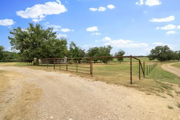 Dublin, TX 76446,414 Private Road 988