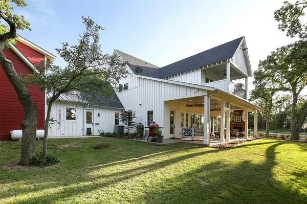 Argyle, TX 76226,901 Thornridge Circle