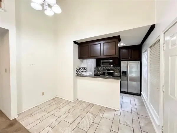 Fort Worth, TX 76120,1450 Meadowood Village Drive