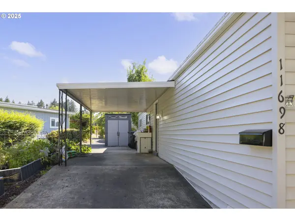 Portland, OR 97224,11698 SW ROYAL VILLA DR