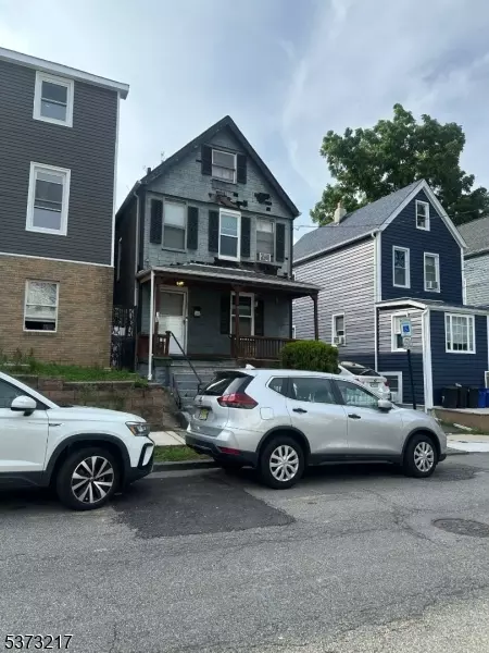 125 Brookside Ave,  Irvington Twp.,  NJ 07111