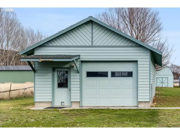 Prineville, OR 97754,7208 NE OCHOCO HWY