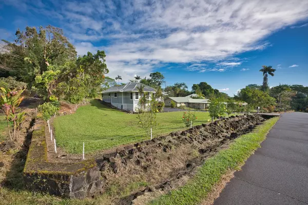 Hilo, HI 96720,1354 WAILUKU DR