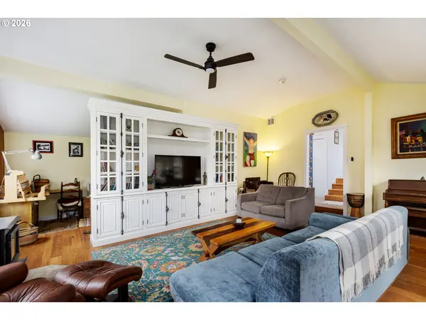 Oregon City, OR 97045,16071 APPERSON BLVD