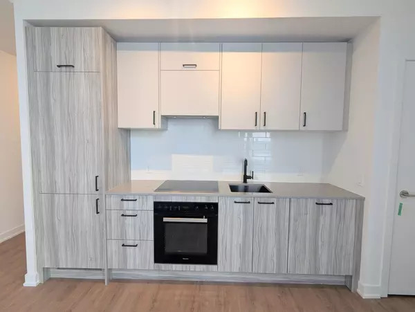 1 Quarrington LN #2211, Toronto C13, ON M3C 0S4