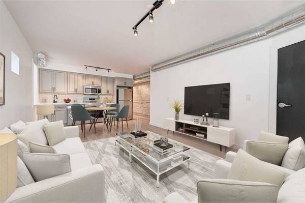 89 Hammersmith AVE #Main, Toronto E02, ON M4E 2W3