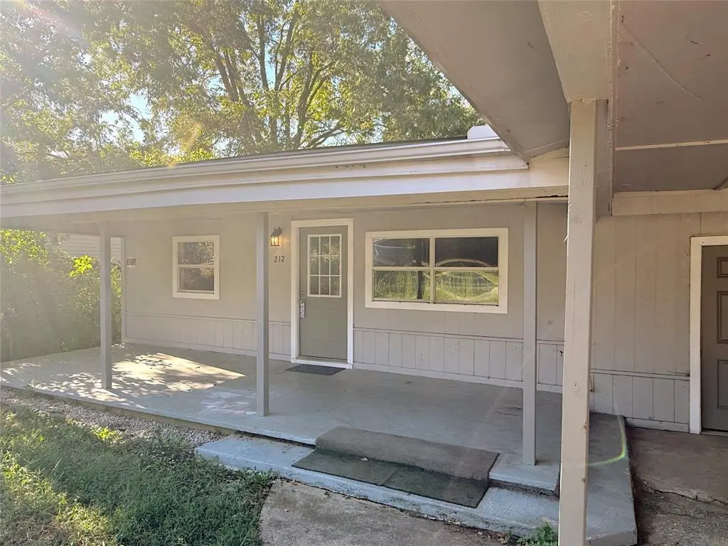 Pottsboro, TX 75076,212 Paris Drive