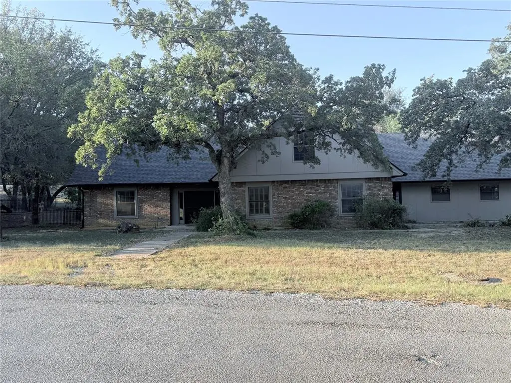 Runaway Bay, TX 76426,612 Doaks Drive