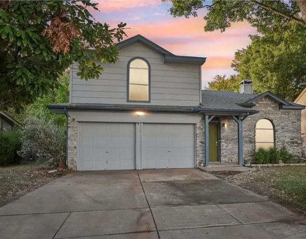 741 Nightingale Circle,  Mansfield,  TX 76063