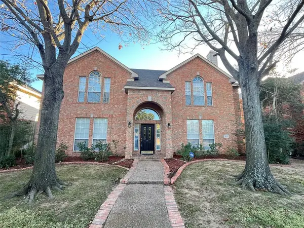 5832 Mossbrook Trail, Dallas, TX 75252