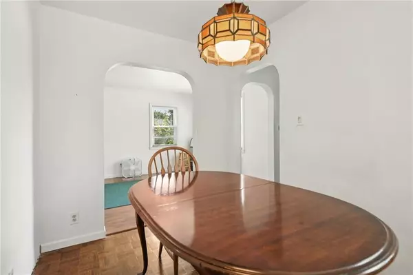 Elmont, NY 11003,150 Heathcote RD