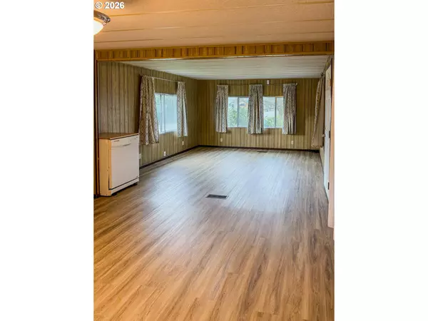 Eugene, OR 97405,34098 EL ROBLE AVE