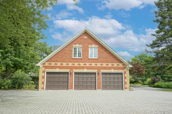 Richmond Hill, ON L4E 3M1,54 Ridgewood DR