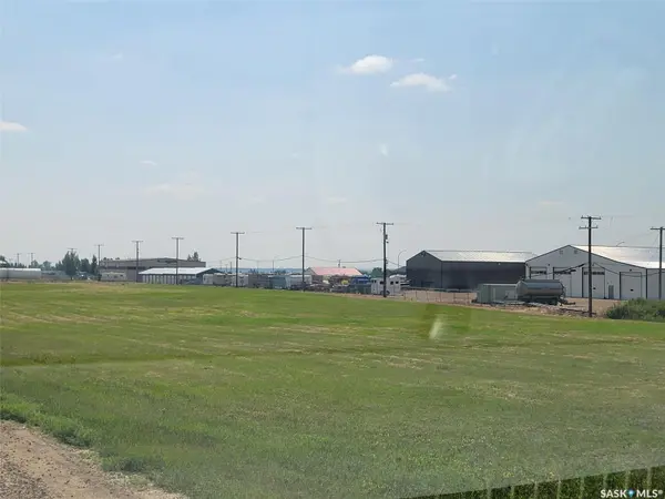 5504/5506/5508 46th STREET, Macklin, SK S0L 2C0