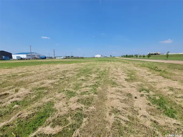 5504/5506/5508 46th STREET, Macklin, SK S0L 2C0