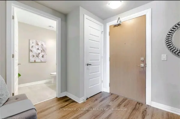 Oakville, ON L6H 0X3,128 Grovewood Common #534