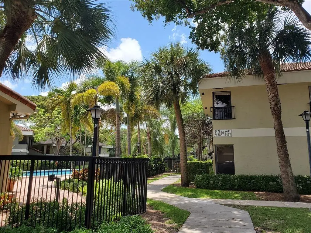 Pompano Beach, FL 33063,2472 NW 49th Ter #780