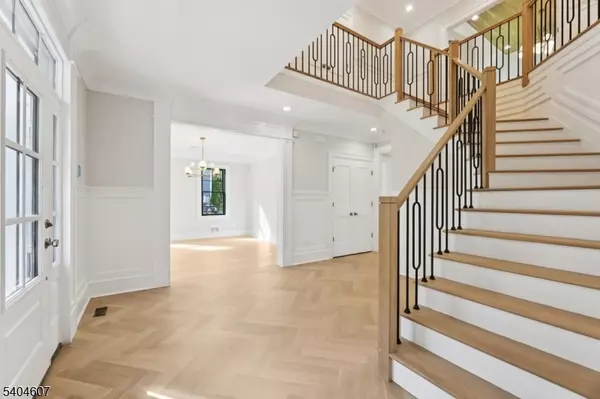 Madison Boro, NJ 07940,25 Beverly Rd