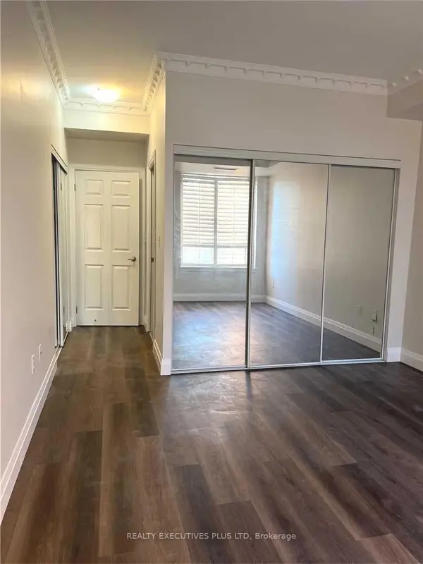 Toronto C13, ON M3C 3W2,801 Lawrence AVE E #203