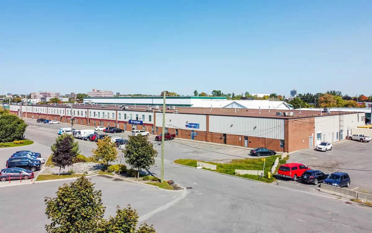 Alta Vista And Area, ON K1B 4T4,1409 Triole ST