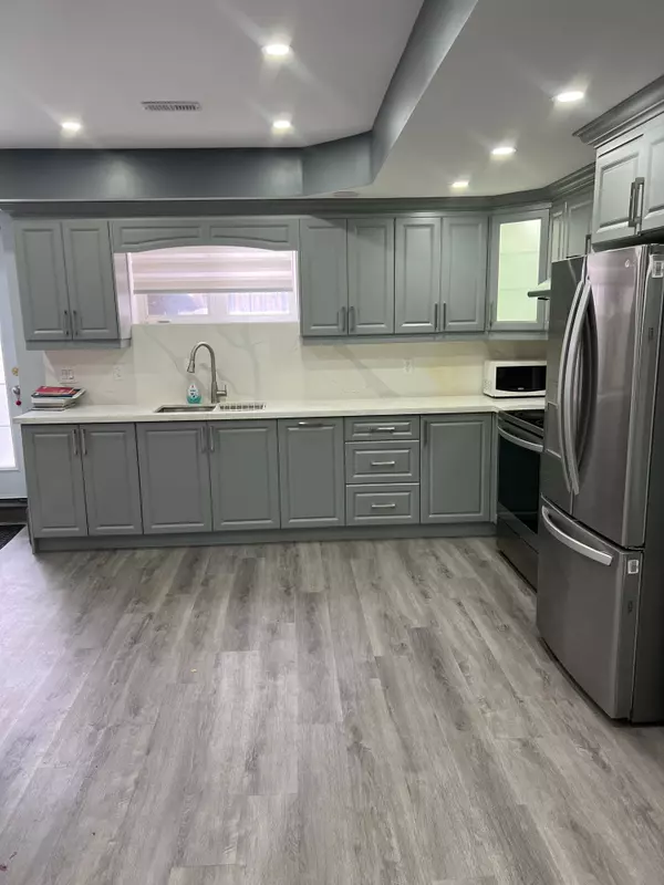 Ajax, ON L1Z 0B9,36 Muscat CRES #Bsmt