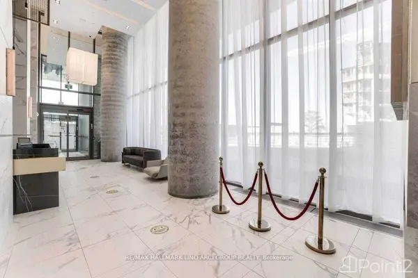 Vaughan, ON L4K 0J7,950 Portage Pkwy #3811