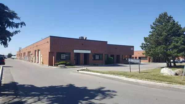 55 Winges RD #Unit 4, Vaughan, ON L4L 6B3