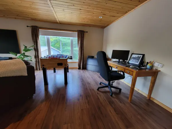 Severn, ON L0K 1E0,5631 UPPER BIG CHUTE RD