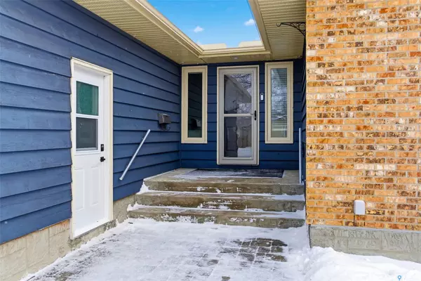 Regina, SK S4V 1B2,3203 Margaret ROAD