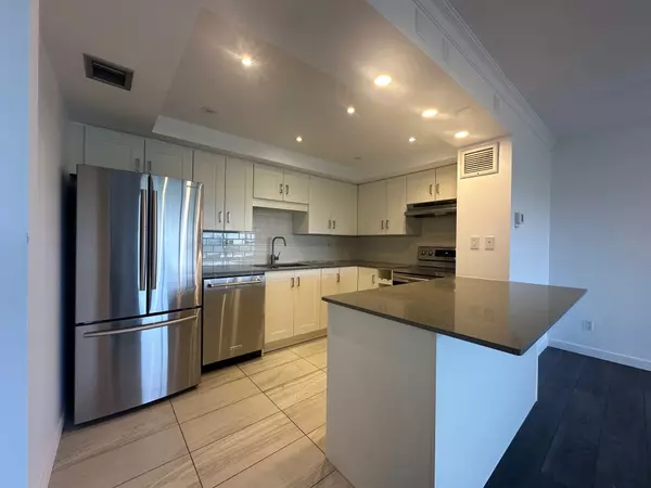 Mississauga, ON L4Y 3Z2,1300 Bloor ST #905