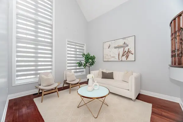 Brampton, ON L6P 2V9,32 Eaglesprings CRES