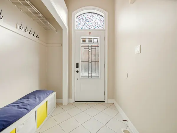 Brampton, ON L6X 5A3,3 Purple Finch CT