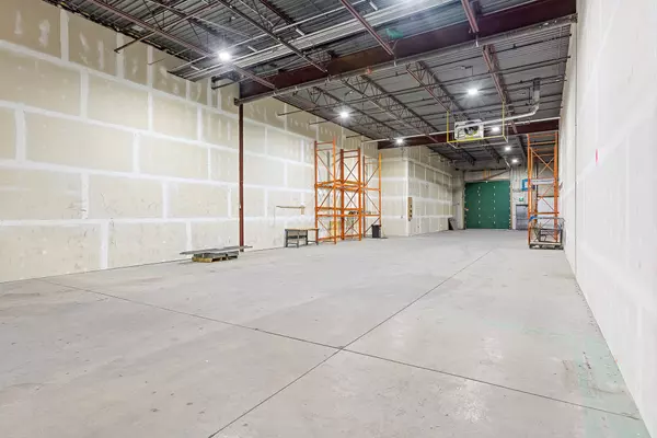 Alta Vista And Area, ON K1B 4T4,1409 Triole ST