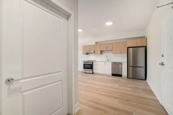 Arnprior, ON K7S 2J1,12 Thomas ST S #210